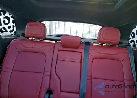 2025 Lincoln Corsair Reserve z USA, uszkodzony, nr VIN 5LMCJ2DA3SUL22628